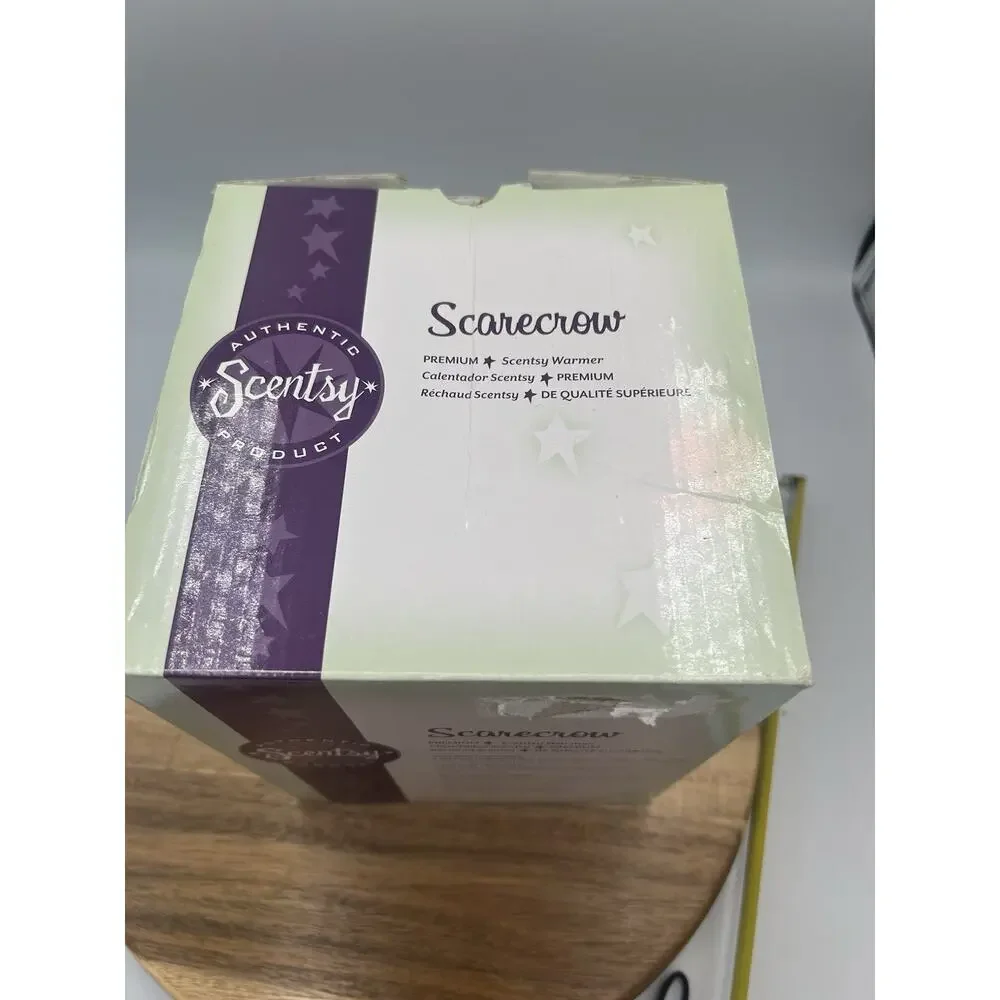 Scentsy Scarecrow Warmer Full Size Retired Fall Halloween Thanksgiving W/Box